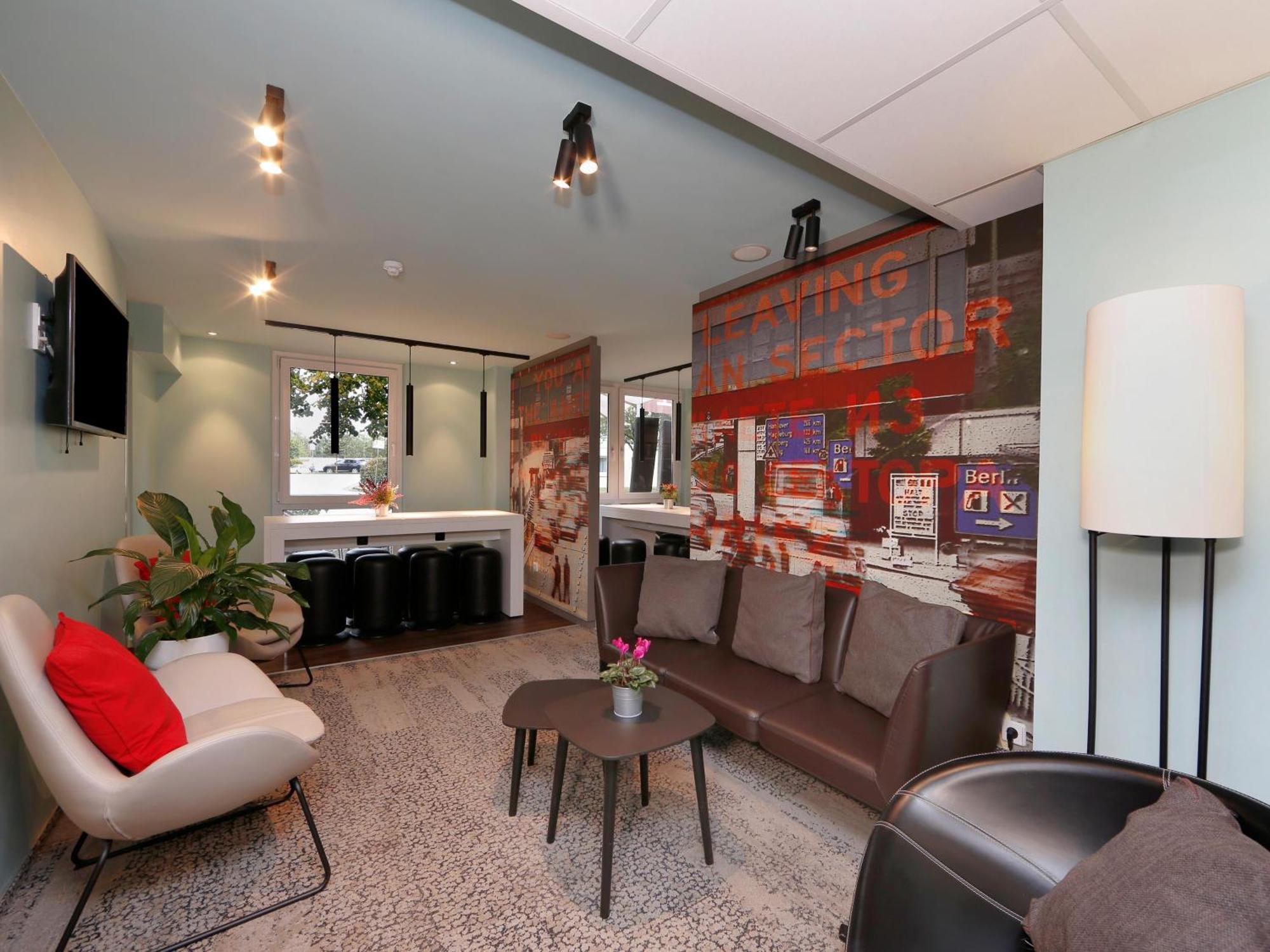 קליינמאכנו B&B Hotel Berlin-Dreilinden מראה חיצוני תמונה