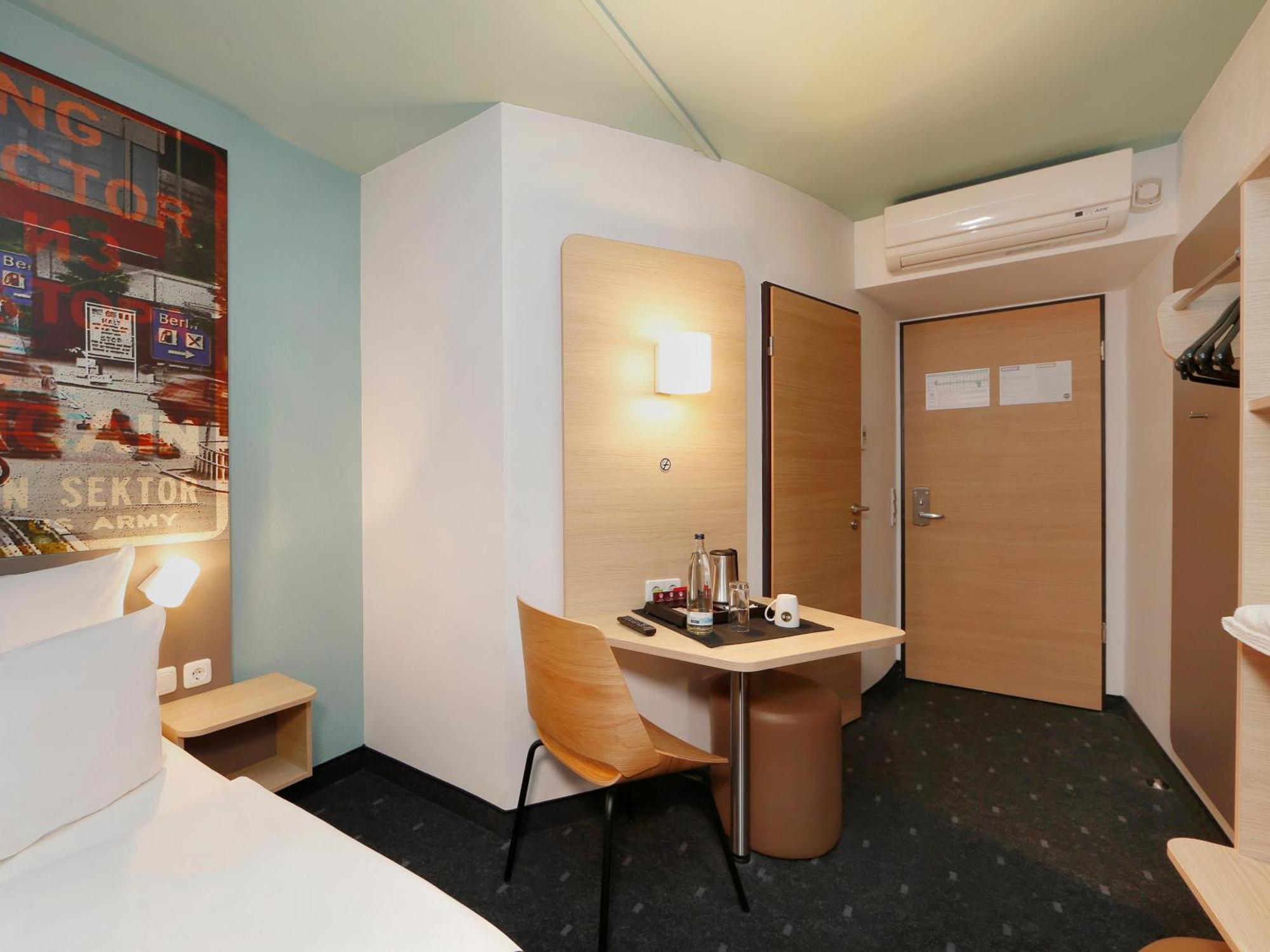 קליינמאכנו B&B Hotel Berlin-Dreilinden מראה חיצוני תמונה