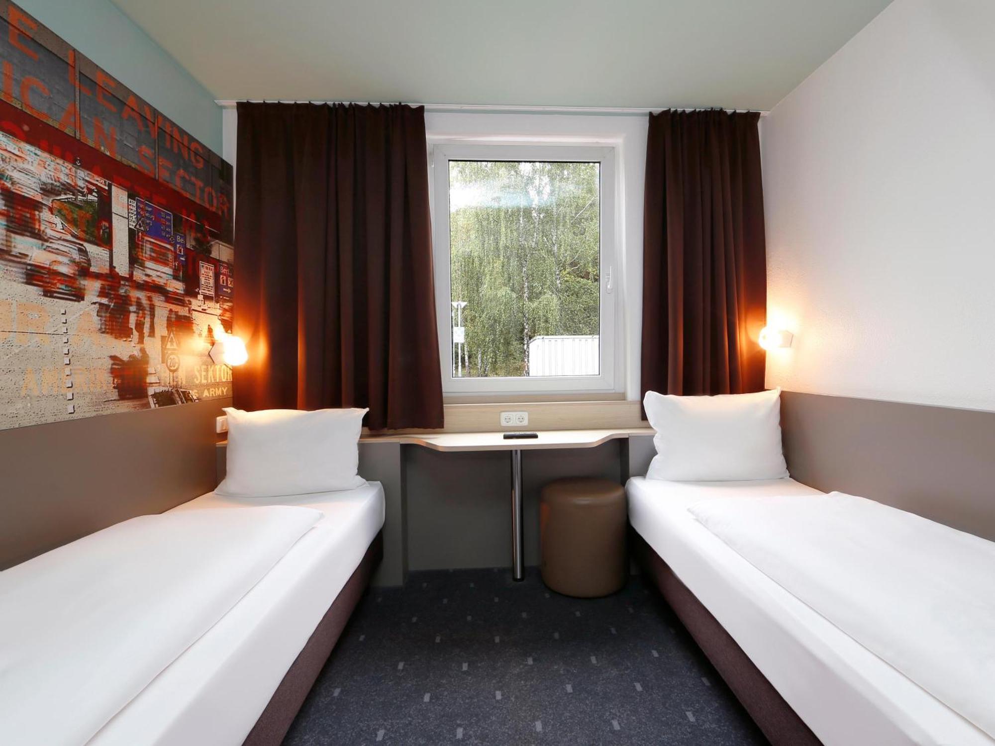קליינמאכנו B&B Hotel Berlin-Dreilinden מראה חיצוני תמונה
