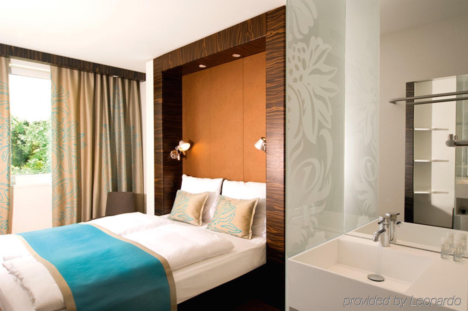 קליינמאכנו B&B Hotel Berlin-Dreilinden מראה חיצוני תמונה